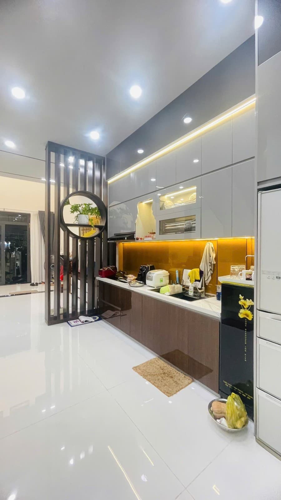 Ảnh — 91M² – NHÀ MỚI TINH 100% – FULL NỘI THẤT – BTCT CỰC KỲ CHẮC CHẮN – 3 TẦNG – HẺM 3M – CÁCH ĐƯỜNG SỐ 51 CHỈ 1 CĂN – CHỈ 10,3 TỶ – HIỆP BÌNH — Hiệp Bình Phước, Thủ Đức